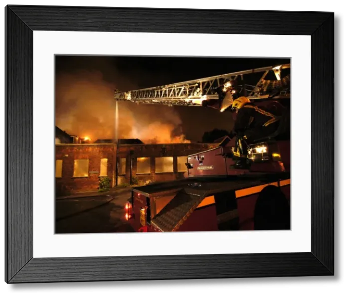Framed Print : Firefighters working at scene of pub fire, SE London Framed Print : Firefighters working at scene of pub fire, SE London