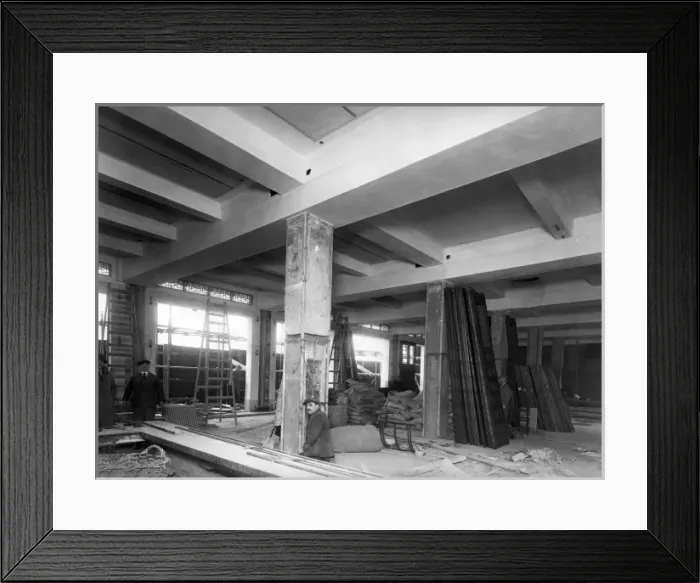 Framed Print : London Fire Brigades Lambeth headquarters Framed Print : London Fire Brigades Lambeth headquarters