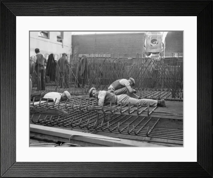 Framed Print : London Fire Brigades Lambeth headquarters Framed Print : London Fire Brigades Lambeth headquarters