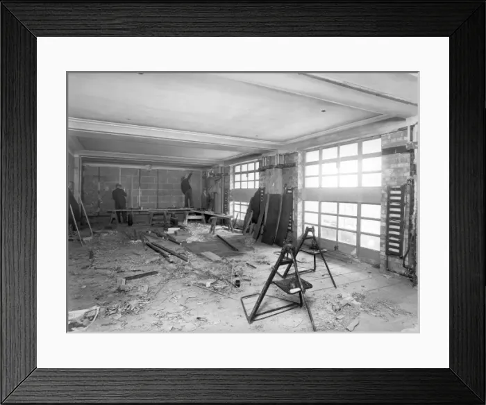 Framed Print : London Fire Brigades Lambeth headquarters