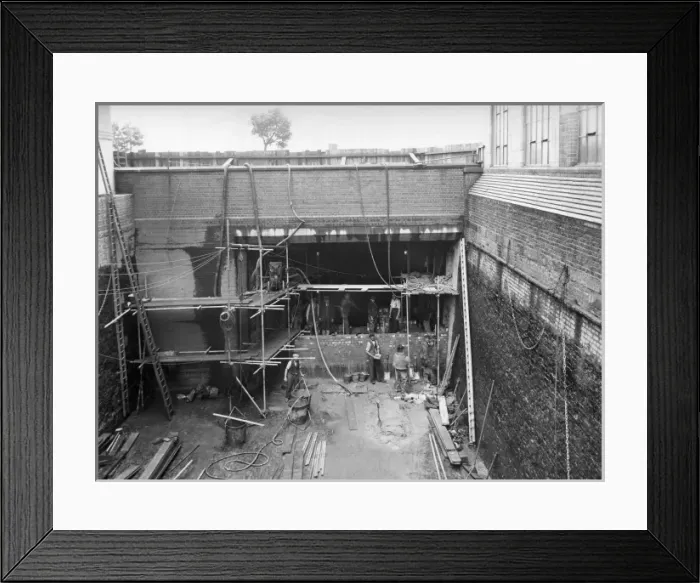 Framed Print : London Fire Brigades Lambeth headquarters Framed Print : London Fire Brigades Lambeth headquarters
