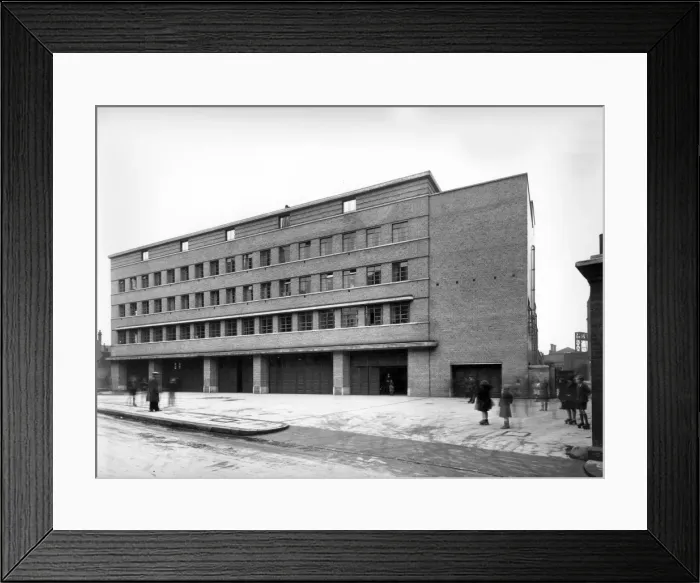 Framed Print : Completed Rear Block building, Lambeth HQ Framed Print : Completed Rear Block building, Lambeth HQ