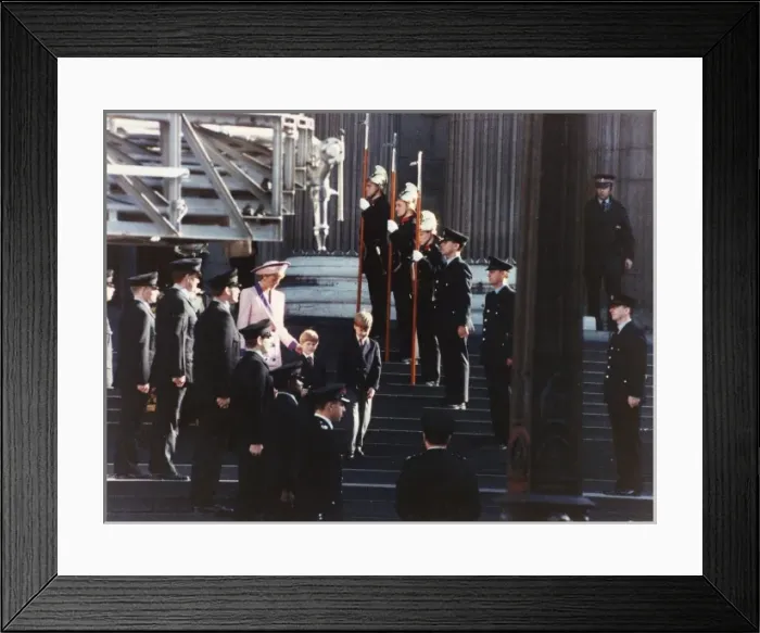 Framed Print : The Blitz Remembered Service at St Pauls Cathedral Framed Print : The Blitz Remembered Service at St Pauls Cathedral