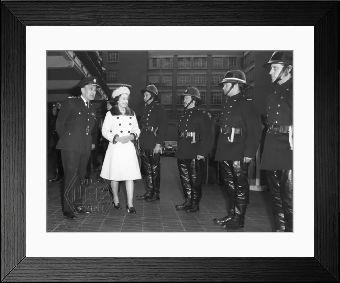 : Queen Elizabeth II visits LFB Headquarters, Lambeth : Queen Elizabeth II visits LFB Headquarters, Lambeth