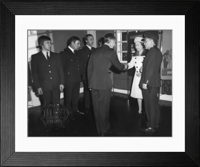 : Queen Elizabeth II visits LFB Headquarters, Lambeth : Queen Elizabeth II visits LFB Headquarters, Lambeth