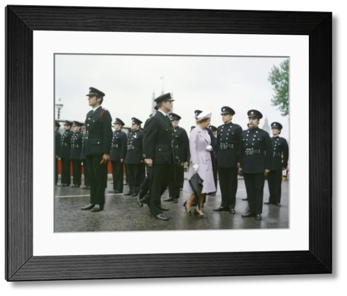 Framed Print : Queen Elizabeth II and Prince Philip at Lambeth Framed Print : Queen Elizabeth II and Prince Philip at Lambeth