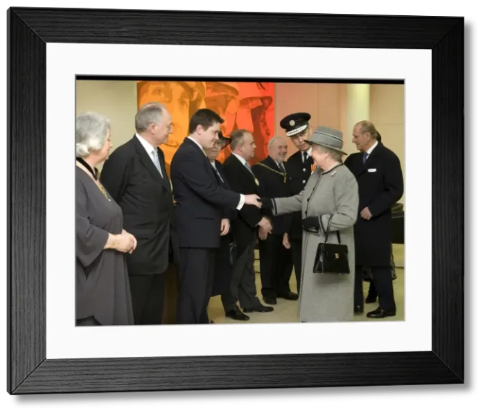 Framed Print : Queen Elizabeth II opening the new LFB Headquarters Framed Print : Queen Elizabeth II opening the new LFB Headquarters