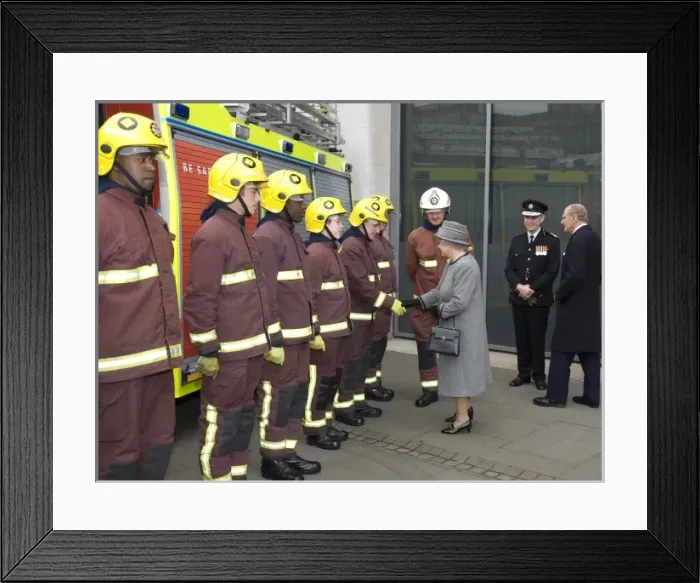 Framed Print : Queen Elizabeth II meeting firefighters on parade, LFB HQ Framed Print : Queen Elizabeth II meeting firefighters on parade, LFB HQ