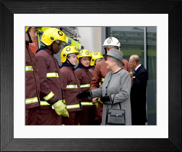 Framed Print : Queen Elizabeth II meeting firefighters on parade, LFB HQ Framed Print : Queen Elizabeth II meeting firefighters on parade, LFB HQ