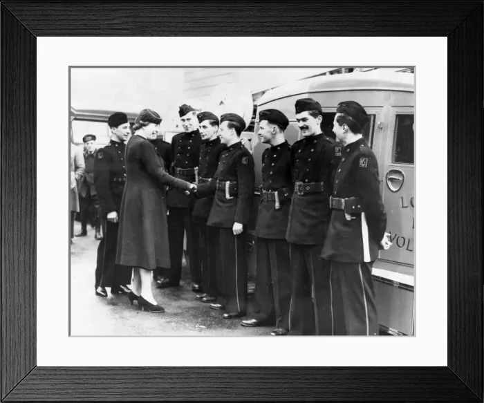 Framed Print : Volunteer firefighters help the war effort in London, WW2 Framed Print : Volunteer firefighters help the war effort in London, WW2