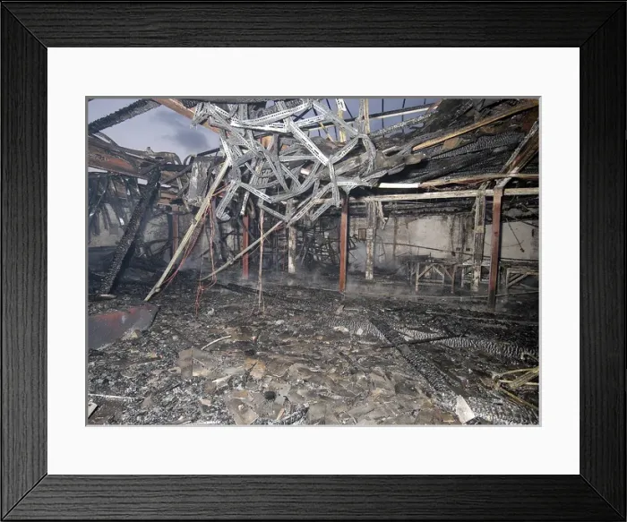 Framed Print : Scene of commercial fire in Edgware, North London Framed Print : Scene of commercial fire in Edgware, North London