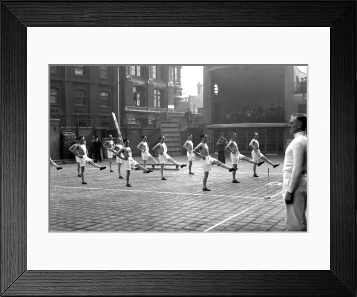 Framed Print : Part Time Competition at the Lambeth HQ Building, WW2 Framed Print : Part Time Competition at the Lambeth HQ Building, WW2