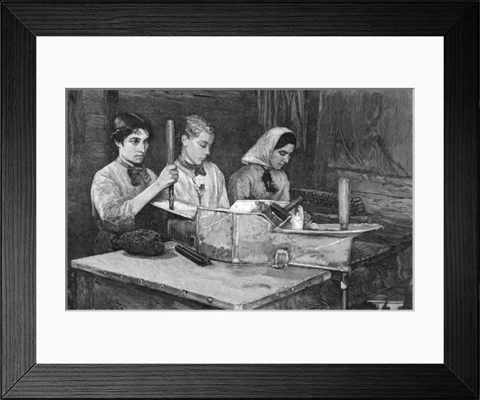 Framed Print : Military / Weapons / Explosi Framed Print : Military / Weapons / Explosi