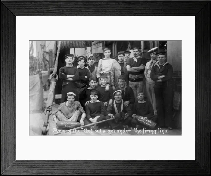 Framed Print : GUN CREW 1914 Framed Print : GUN CREW 1914