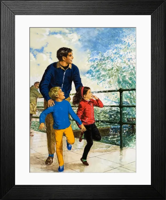 Framed Print : Waves at the Sea Front Framed Print : Waves at the Sea Front