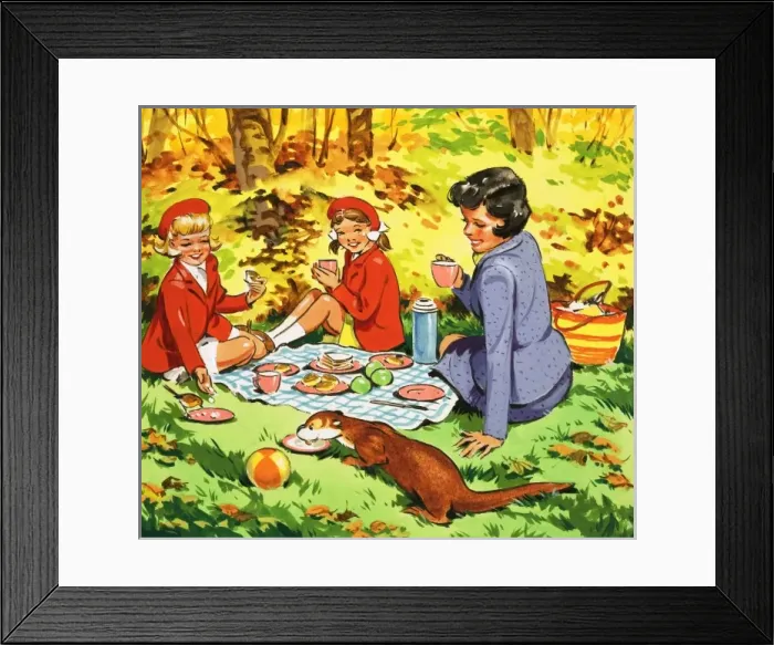 Framed Print : Fliptail the otter Framed Print : Fliptail the otter