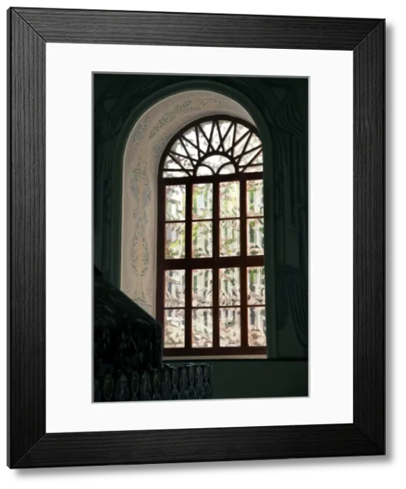 Framed Print : A detail from the Osman Gazi Tomb in Bursa, Turkey Framed Print : A detail from the Osman Gazi Tomb in Bursa, Turkey