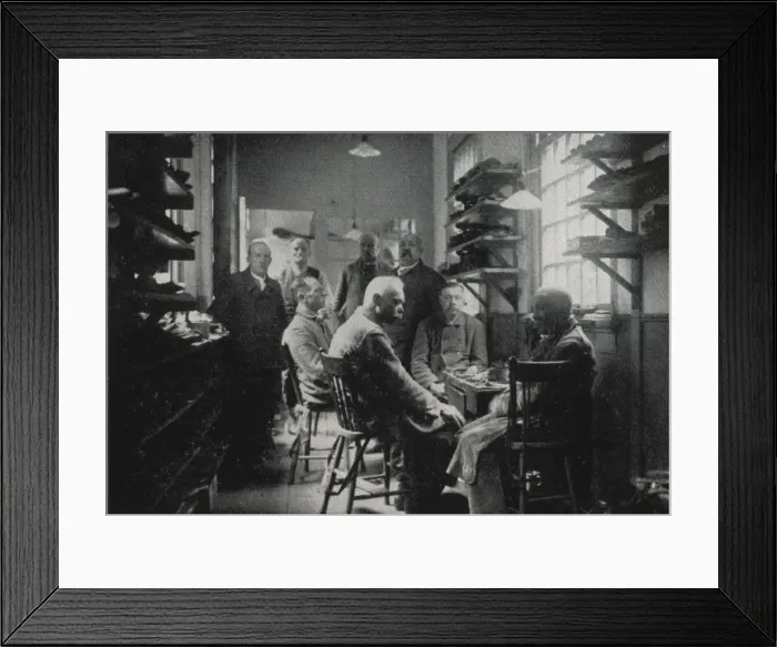 Framed Print : Shoemakers at the Amsterdam Workhouse Framed Print : Shoemakers at the Amsterdam Workhouse
