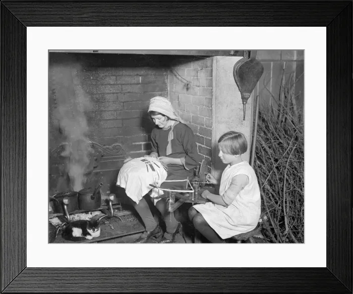 Framed Print : Old & Young Lacemakers Framed Print : Old & Young Lacemakers