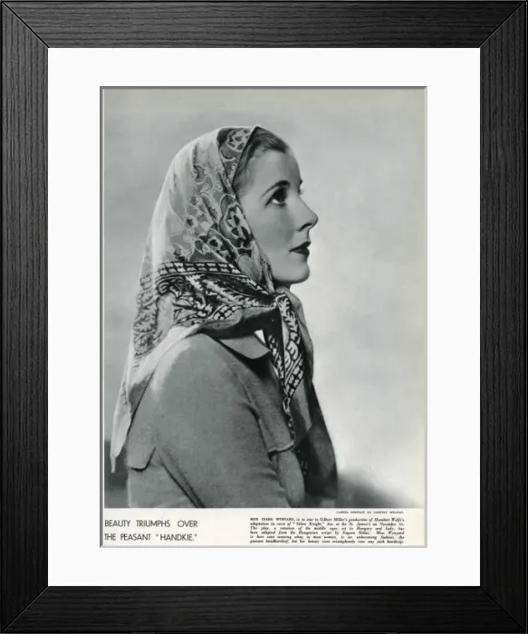 Framed Print : Diana Wynyard Framed Print : Diana Wynyard