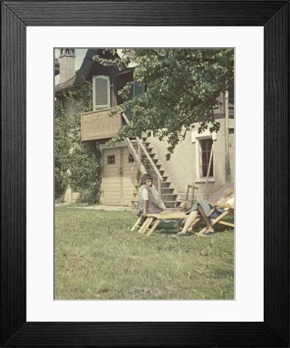 Framed Print : Le Mont - Switzerland Framed Print : Le Mont - Switzerland