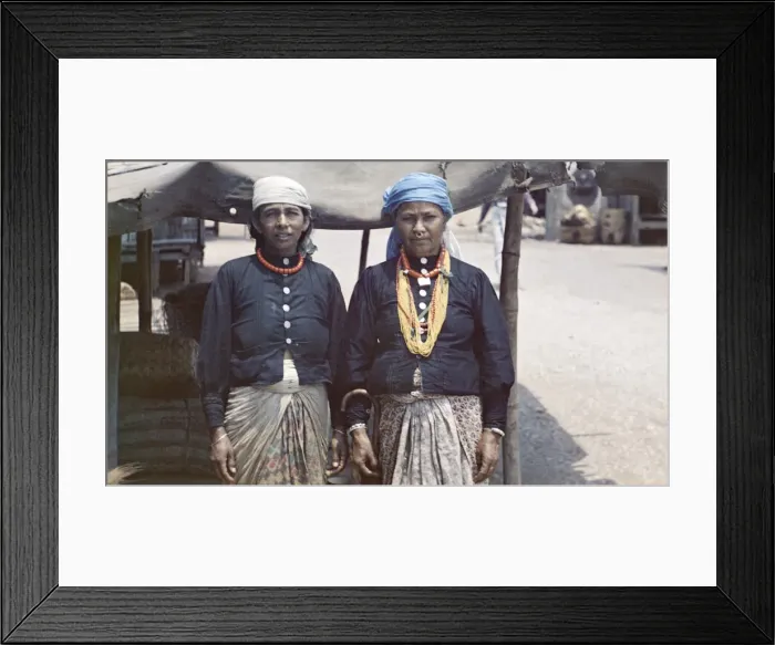 Framed Print : Gurka women - Kalaw Framed Print : Gurka women - Kalaw