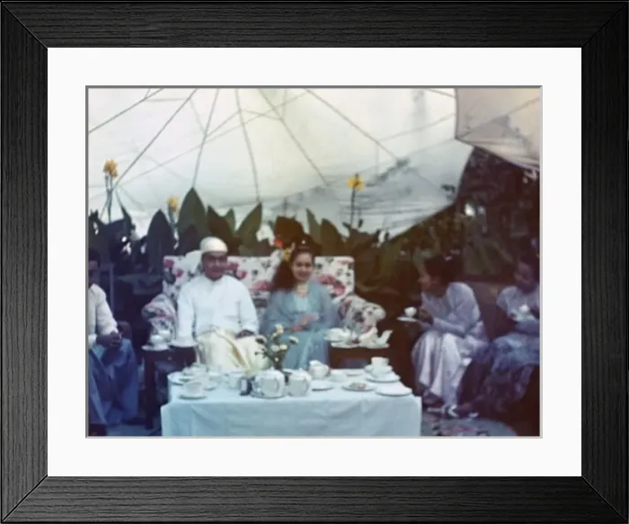 Framed Print : Wedding reception - Rangoon Framed Print : Wedding reception - Rangoon