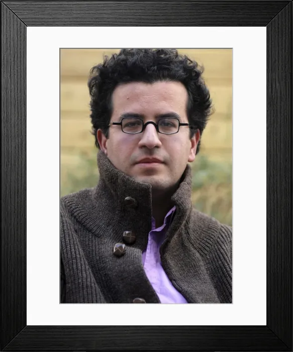 Framed Print : MATAR, Hisham (1970). Libyan writer. Portrait Framed Print : MATAR, Hisham (1970). Libyan writer. Portrait