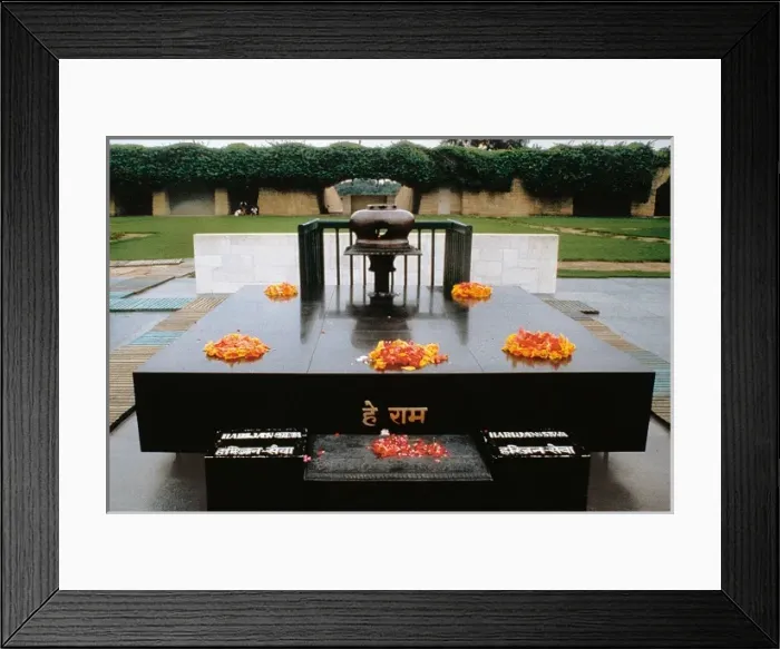 Framed Print : GANDHI, Indira (1917-1984) Framed Print : GANDHI, Indira (1917-1984)