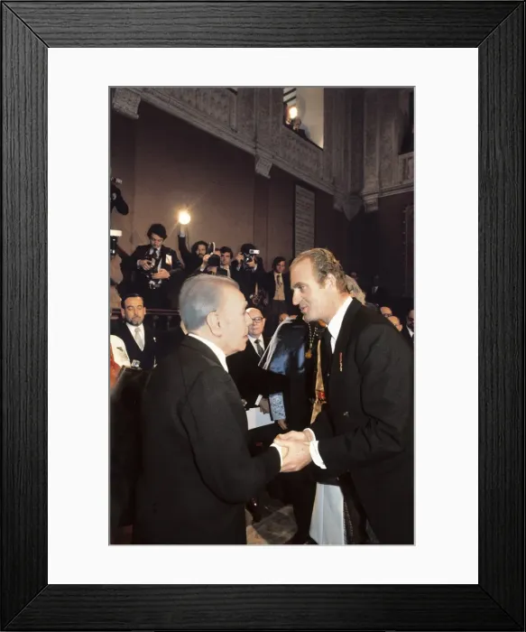 Framed Print : JUAN CARLOS I of Spain (1938); BORGES, Jorge Luis (1899-1986 Framed Print : JUAN CARLOS I of Spain (1938); BORGES, Jorge Luis (1899-1986