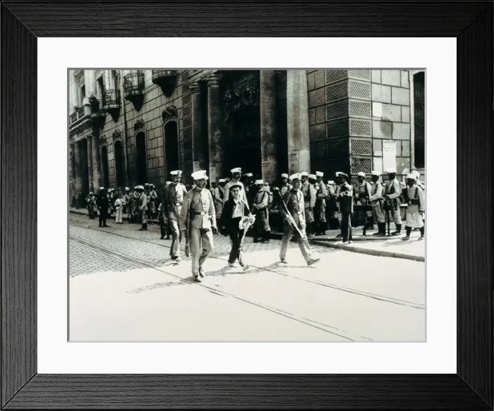 Framed Print : Tragic Week in Barcelona (26th-31st July 1909) Framed Print : Tragic Week in Barcelona (26th-31st July 1909)