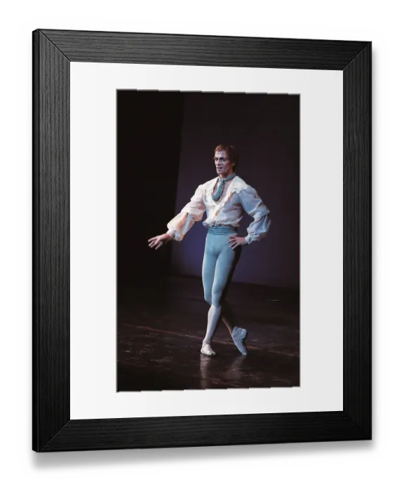 Framed Print : NUREYEV, Rudolf Framed Print : NUREYEV, Rudolf