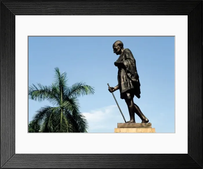 Framed Print : GANDHI, Mohandas Karamchand, called Mahatma (1869-1948) Framed Print : GANDHI, Mohandas Karamchand, called Mahatma (1869-1948)