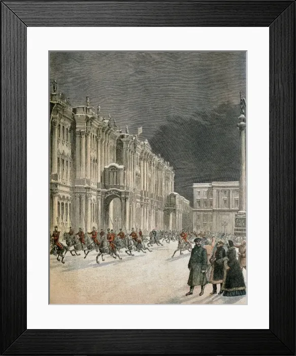Framed Print : Winter Palace in St Framed Print : Winter Palace in St