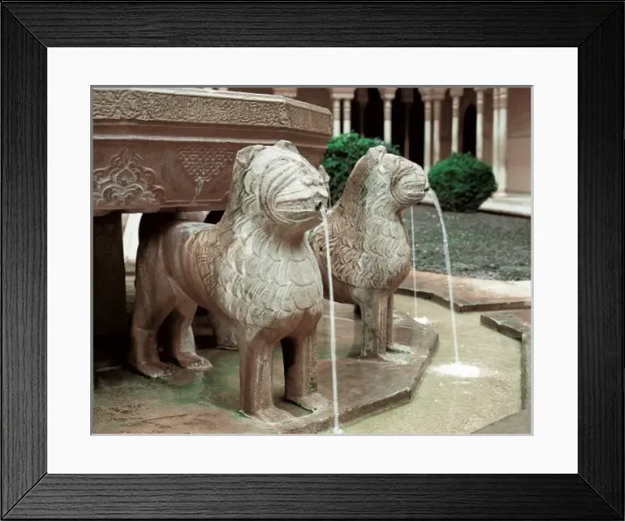 Framed Print : Alhambra. Fountain at the Patio de los Leones (Court of the Lions) Framed Print : Alhambra. Fountain at the Patio de los Leones (Court of the Lions)
