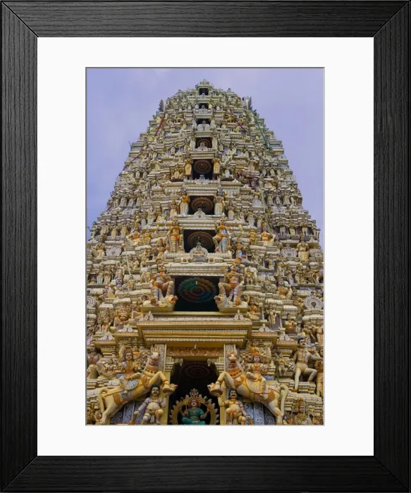 Framed Print : SRI LANKA. Matale. Hindu Temple of Sri Muthumariamman Framed Print : SRI LANKA. Matale. Hindu Temple of Sri Muthumariamman