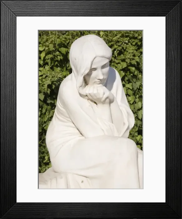 Framed Print : SPAIN. Cadaqu鳮Cementery. Sculpture by Josep Framed Print : SPAIN. Cadaqu鳮Cementery. Sculpture by Josep