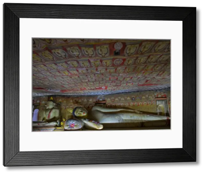 Framed Print : SRI LANKA. Dambulla. Golden Temple. Dambulla Framed Print : SRI LANKA. Dambulla. Golden Temple. Dambulla