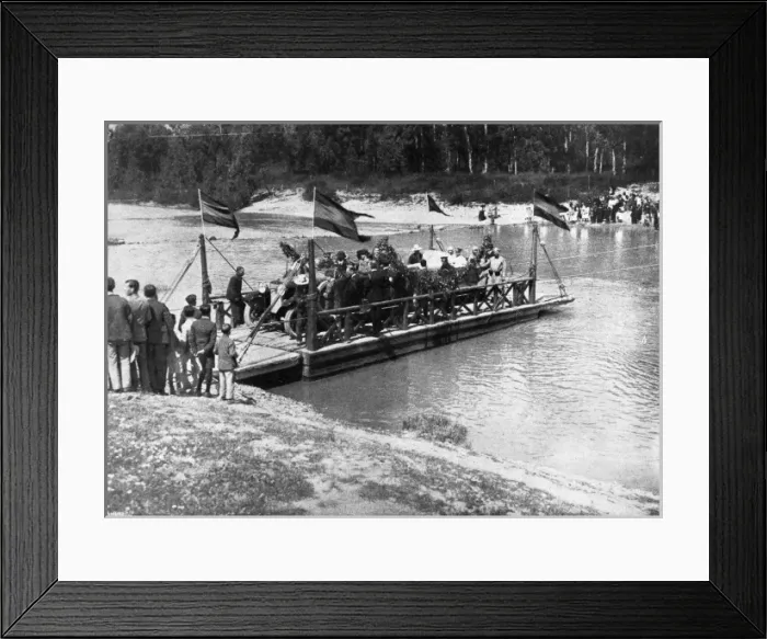 Framed Print : Spain (1925). The king Alfonso XIII visiting Framed Print : Spain (1925). The king Alfonso XIII visiting