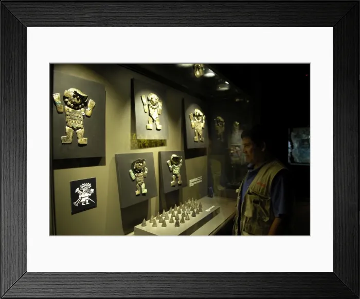 Framed Print : Moche or Mochica Art. PERU. SipᮮRoyal Tombs Framed Print : Moche or Mochica Art. PERU. SipᮮRoyal Tombs