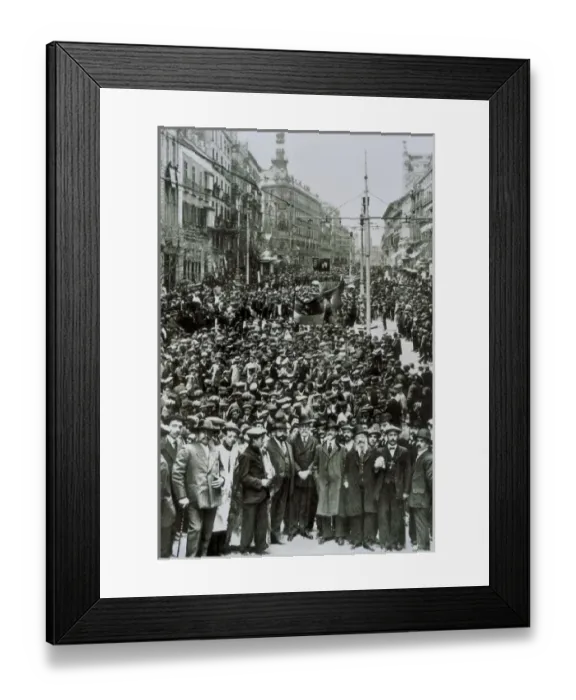 Framed Print : SPAIN. Madrid. Spain. Second Republic (1931-1936) Framed Print : SPAIN. Madrid. Spain. Second Republic (1931-1936)