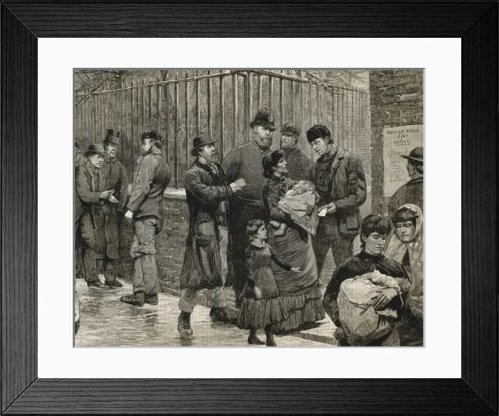 Framed Print : Unemployed people from East End of London beg Framed Print : Unemployed people from East End of London beg