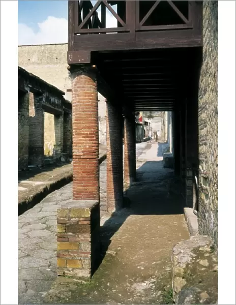 ITALY. CAMPANIA. NAPLES. Herculaneum. Street