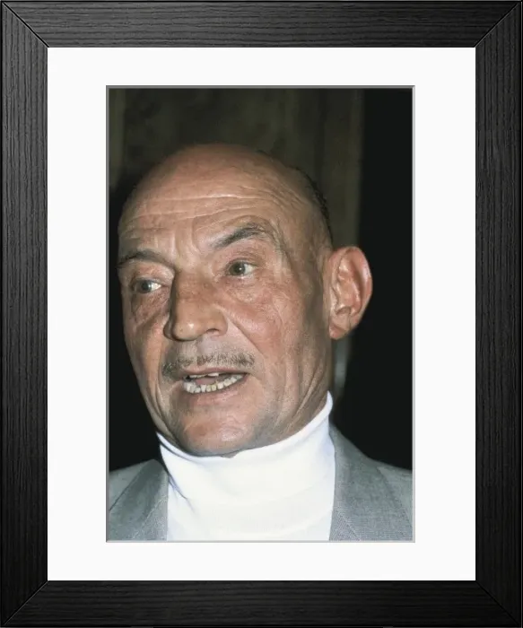 Framed Print : HIERRO, Jos頨1922-2002). Spanish poet. Photography Framed Print : HIERRO, Jos頨1922-2002). Spanish poet. Photography
