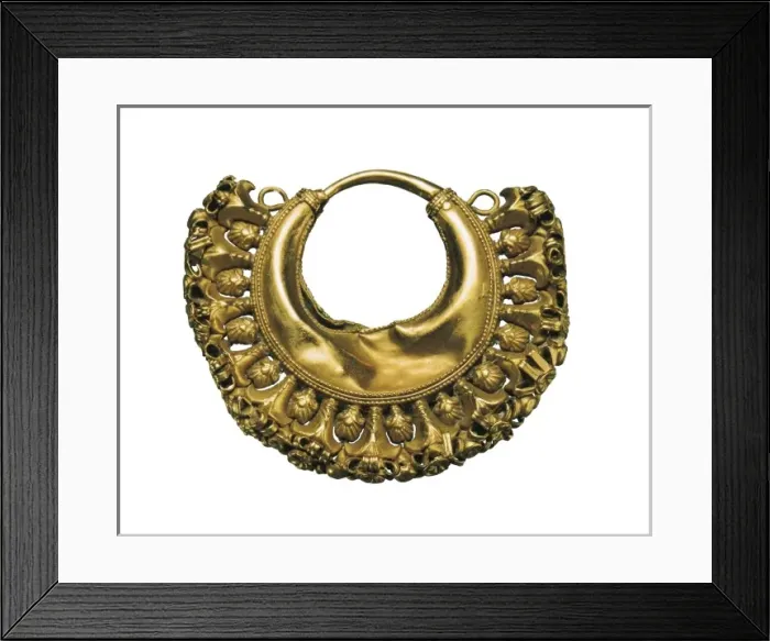 Framed Print : Treasure of Aliseda. 7th c. BC. Gold earring Framed Print : Treasure of Aliseda. 7th c. BC. Gold earring