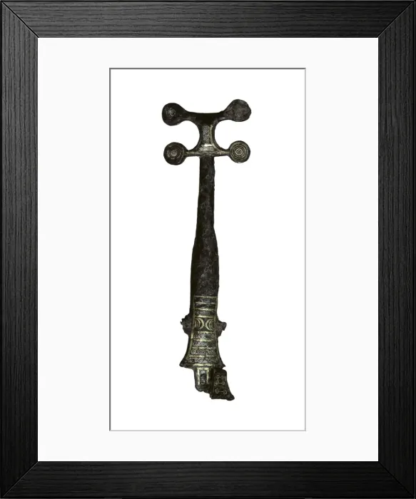 Framed Print : Miraveche dagger, Second Iron Age (6th-3rd c Framed Print : Miraveche dagger, Second Iron Age (6th-3rd c