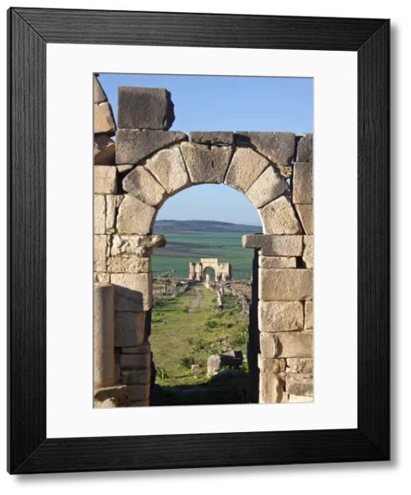 Framed Print : MOROCCO. Volubilis. Ruins of the Roman city Framed Print : MOROCCO. Volubilis. Ruins of the Roman city