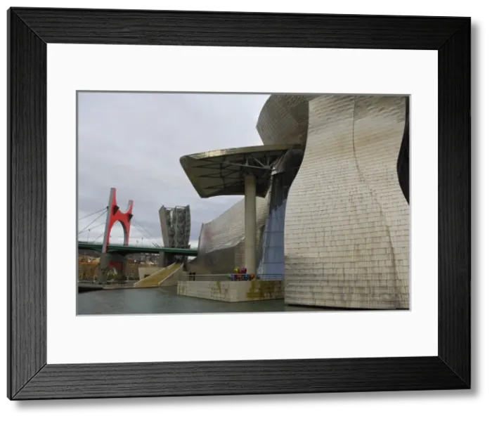 Framed Print : SPAIN. Bilbao. Guggenheim Museum Bilbao. Exterior Framed Print : SPAIN. Bilbao. Guggenheim Museum Bilbao. Exterior