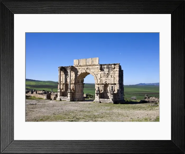 Framed Print : MOROCCO. Volubilis. Ruins of the Roman city Framed Print : MOROCCO. Volubilis. Ruins of the Roman city