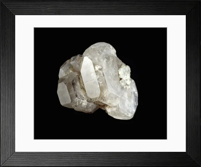 Framed Print : Apatite (calcium (fluoro, chloro, hydroxyl) phosphate) Framed Print : Apatite (calcium (fluoro, chloro, hydroxyl) phosphate)